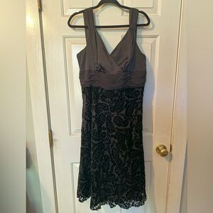 Bandolino Gray and Black Lace Midi Dress